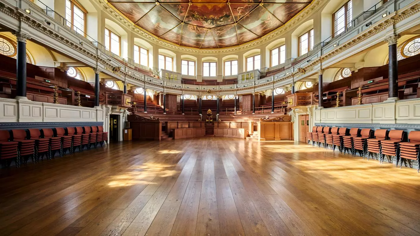 Sheldonian Theatre Auditorium facing the throne