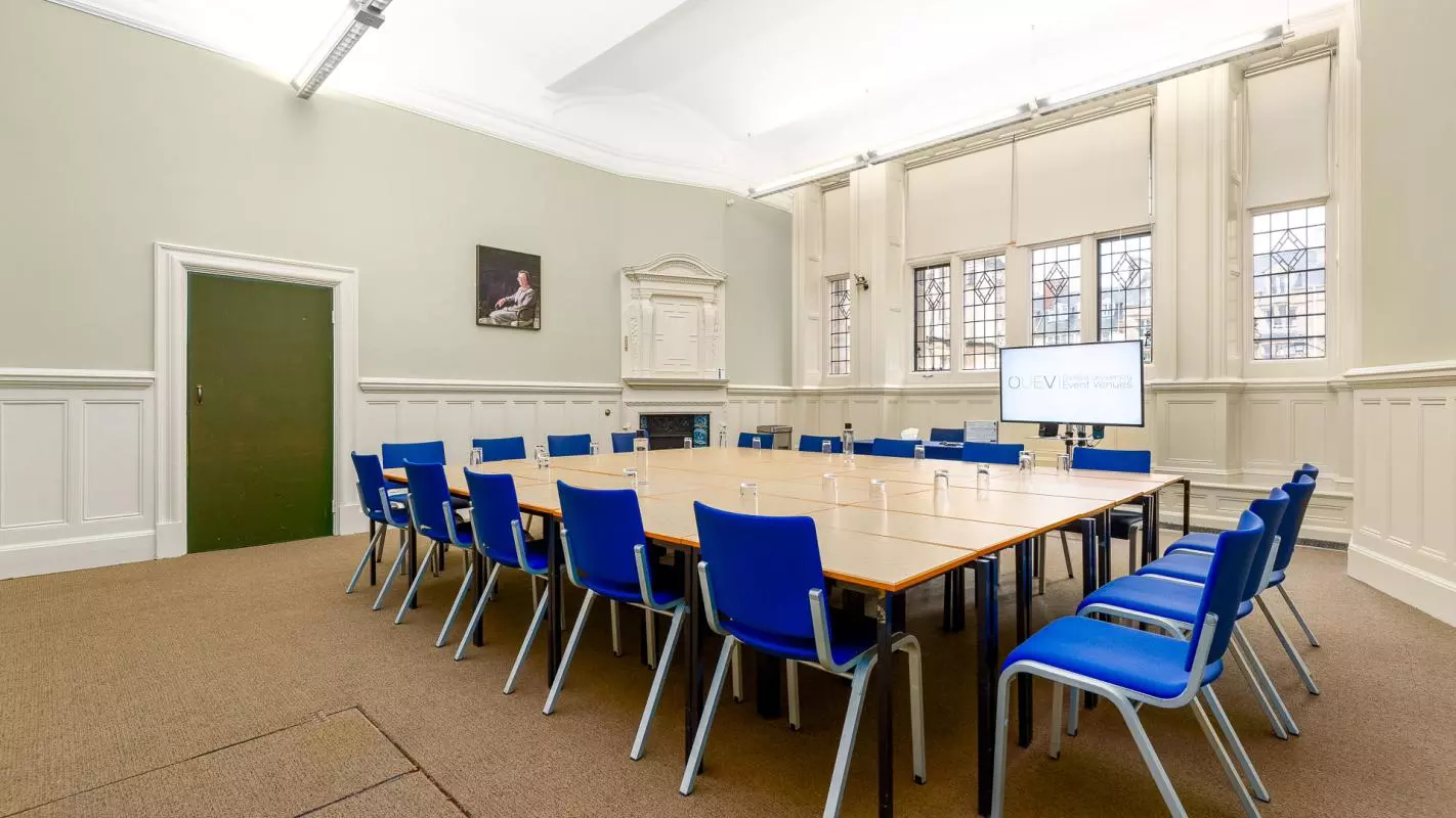 examination school room 8