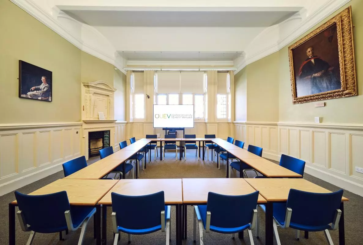 Room 8 Boardroom